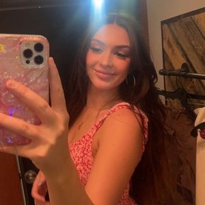 Meet your Posher, Alison